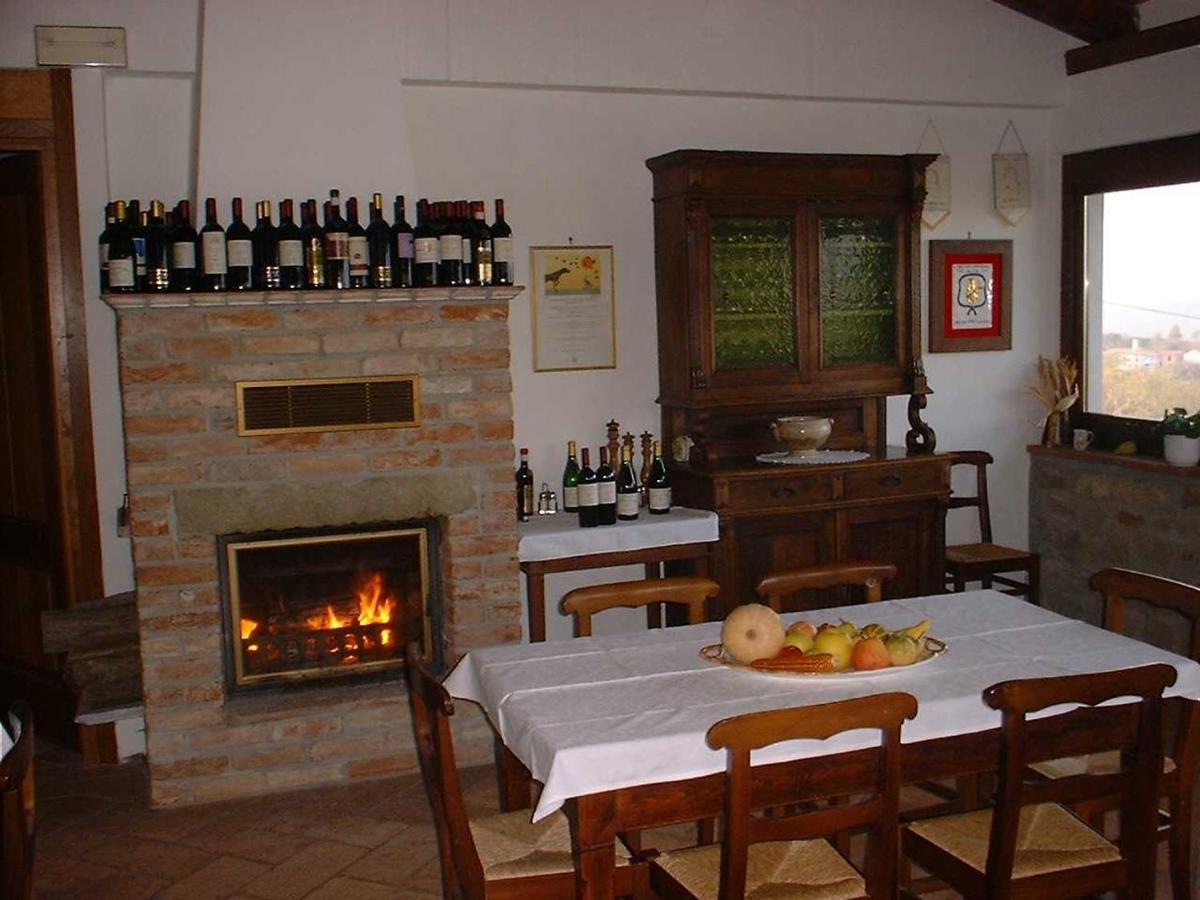 Agriturismo Rupestr Canelli Bagian luar foto