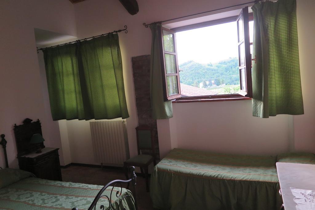 Agriturismo Rupestr Canelli Ruang foto