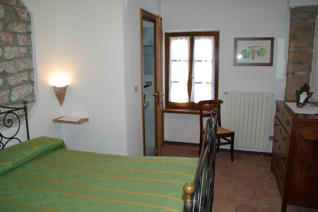 Agriturismo Rupestr Canelli Bagian luar foto