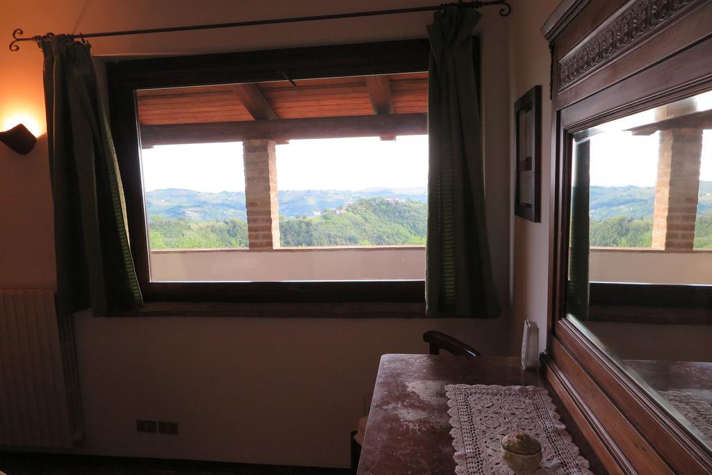 Agriturismo Rupestr Canelli Ruang foto